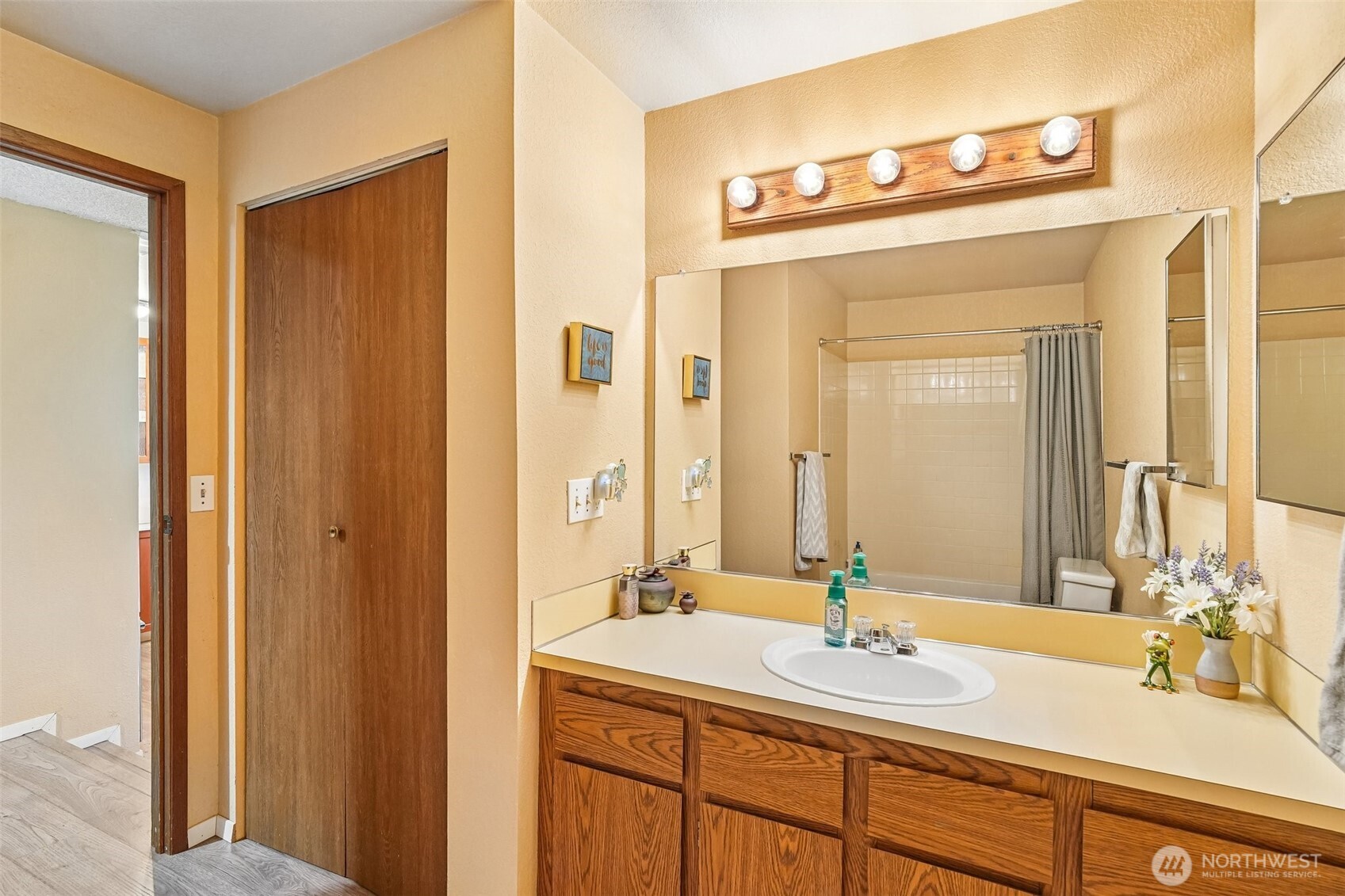23301 Lakeview Drive A101 Property Photo 15