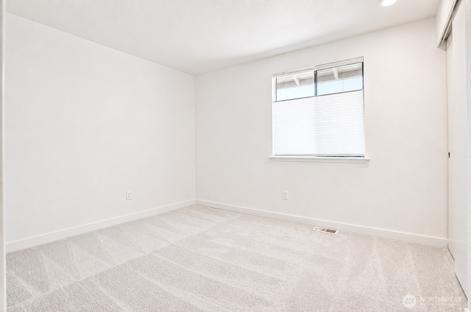 10529 53rd Avenue Property Photo 22