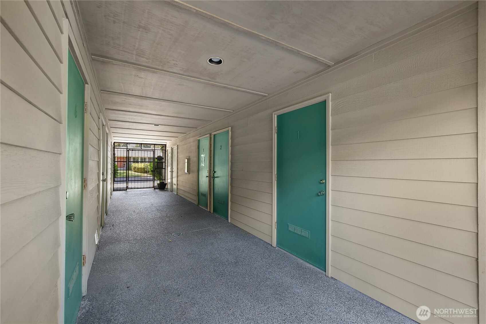 1311 N Highlands Parkway 1 Property Photo 29