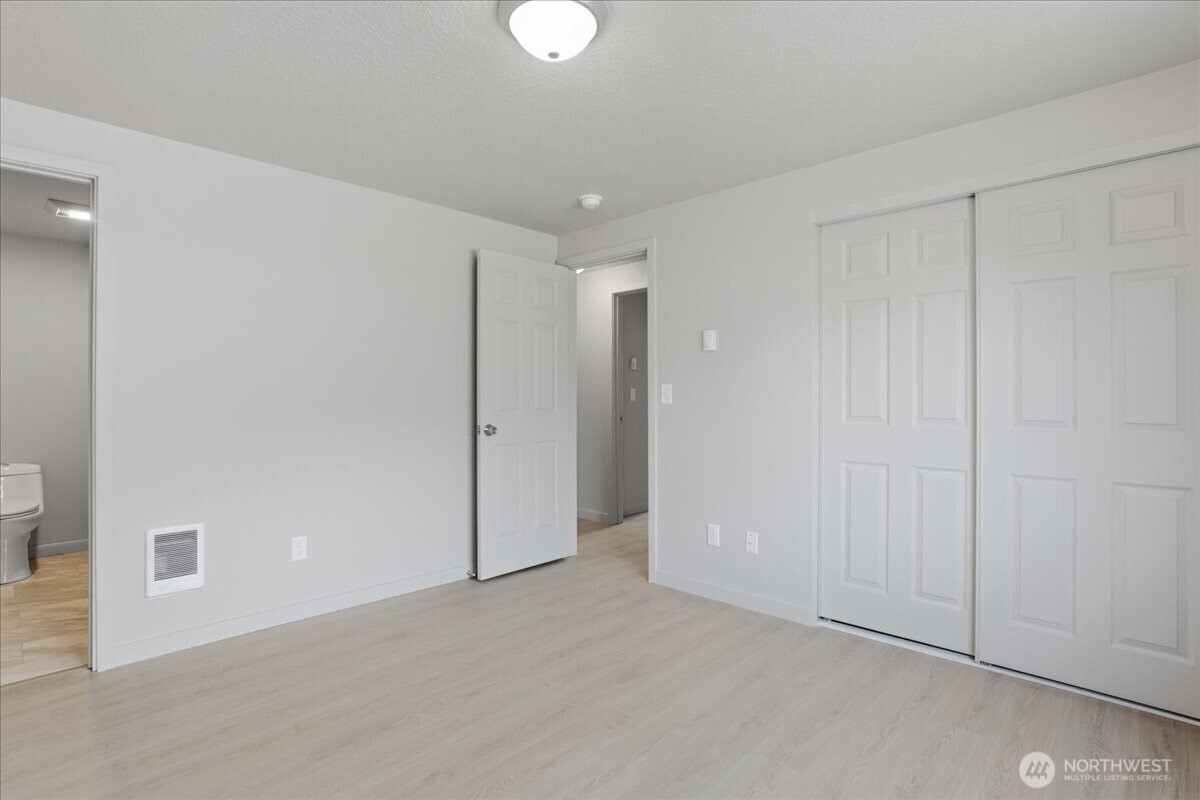 8272 Ne Snowberry Loop Property Photo 12
