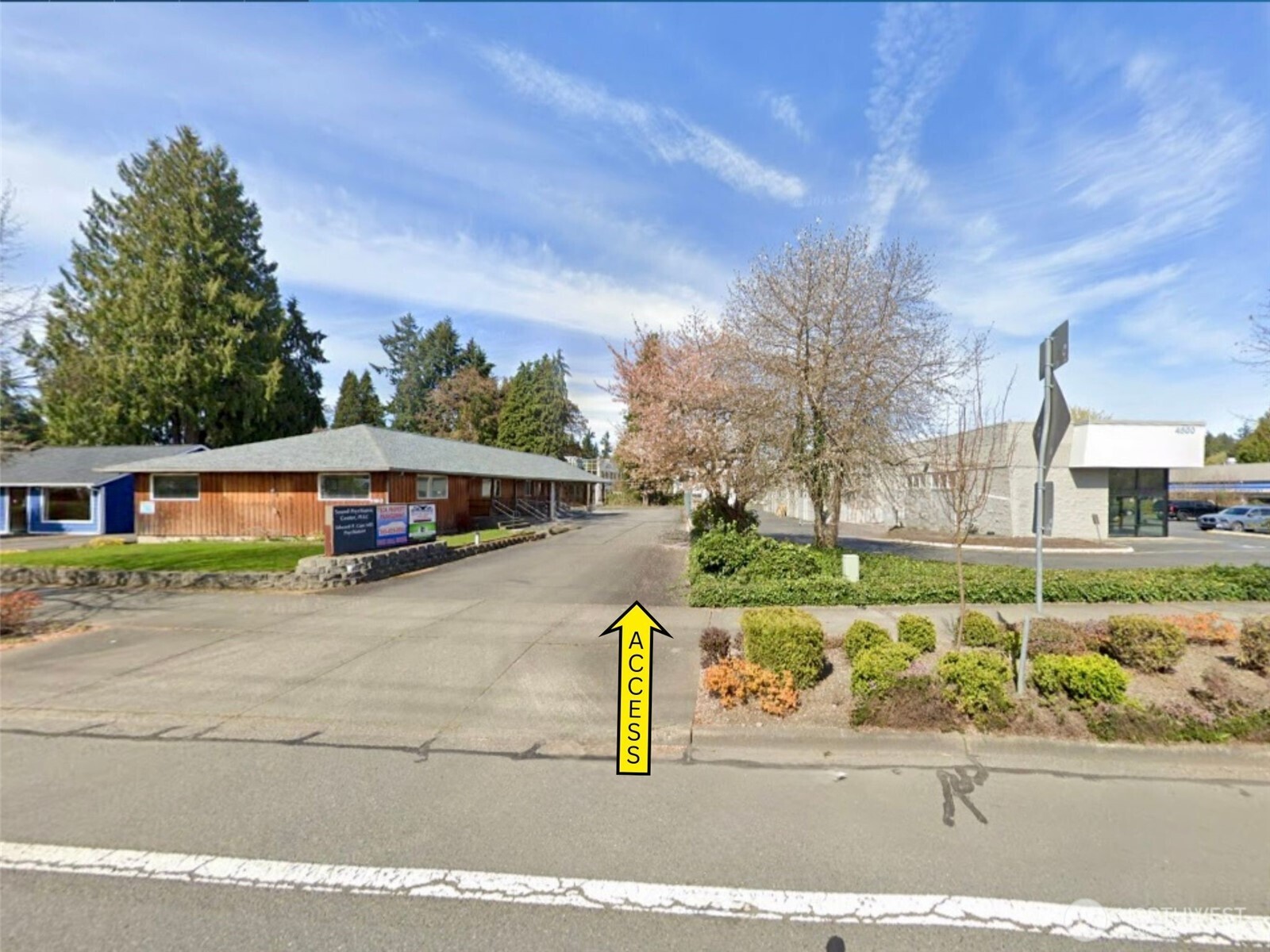 4468 Pacific Avenue Property Photo 2