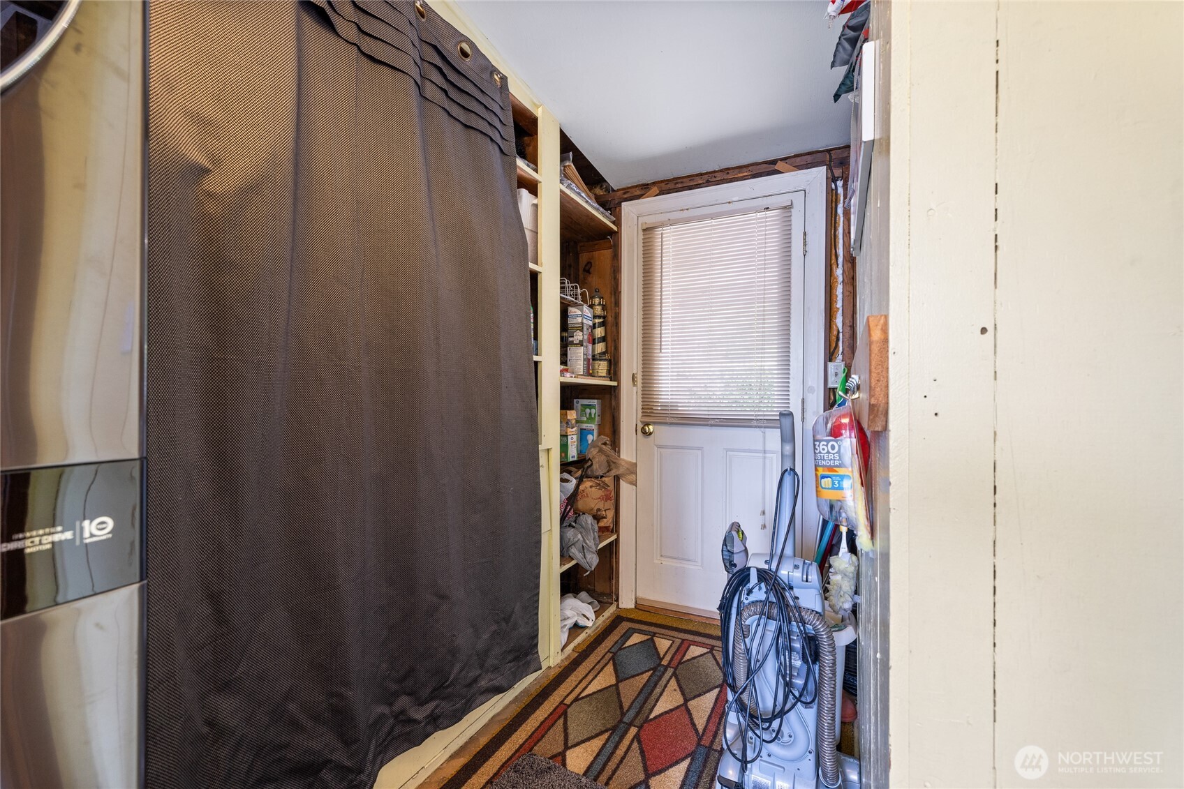 3740 E State Route 302 Property Photo 19