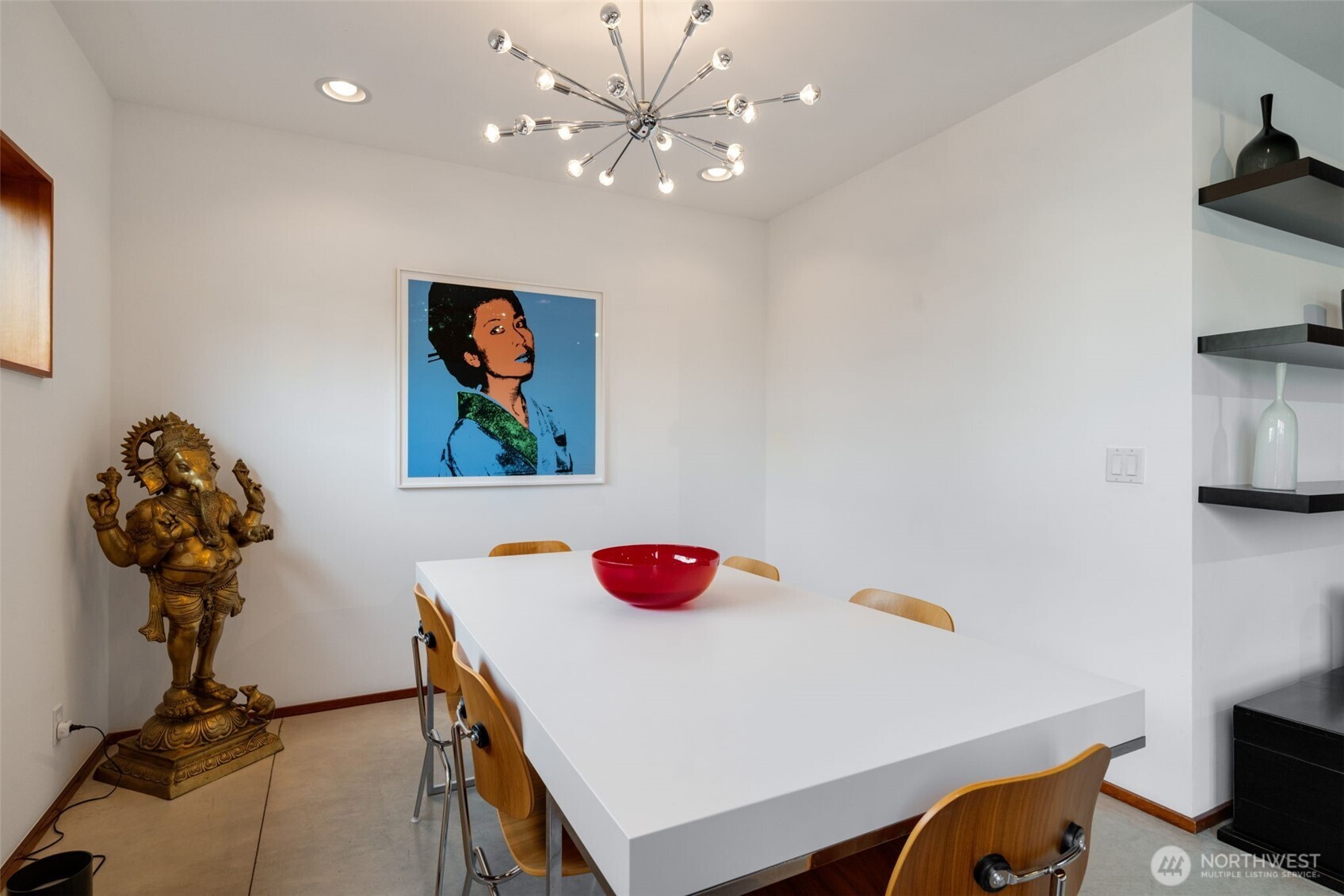 209 12th Ave E Property Photo 18