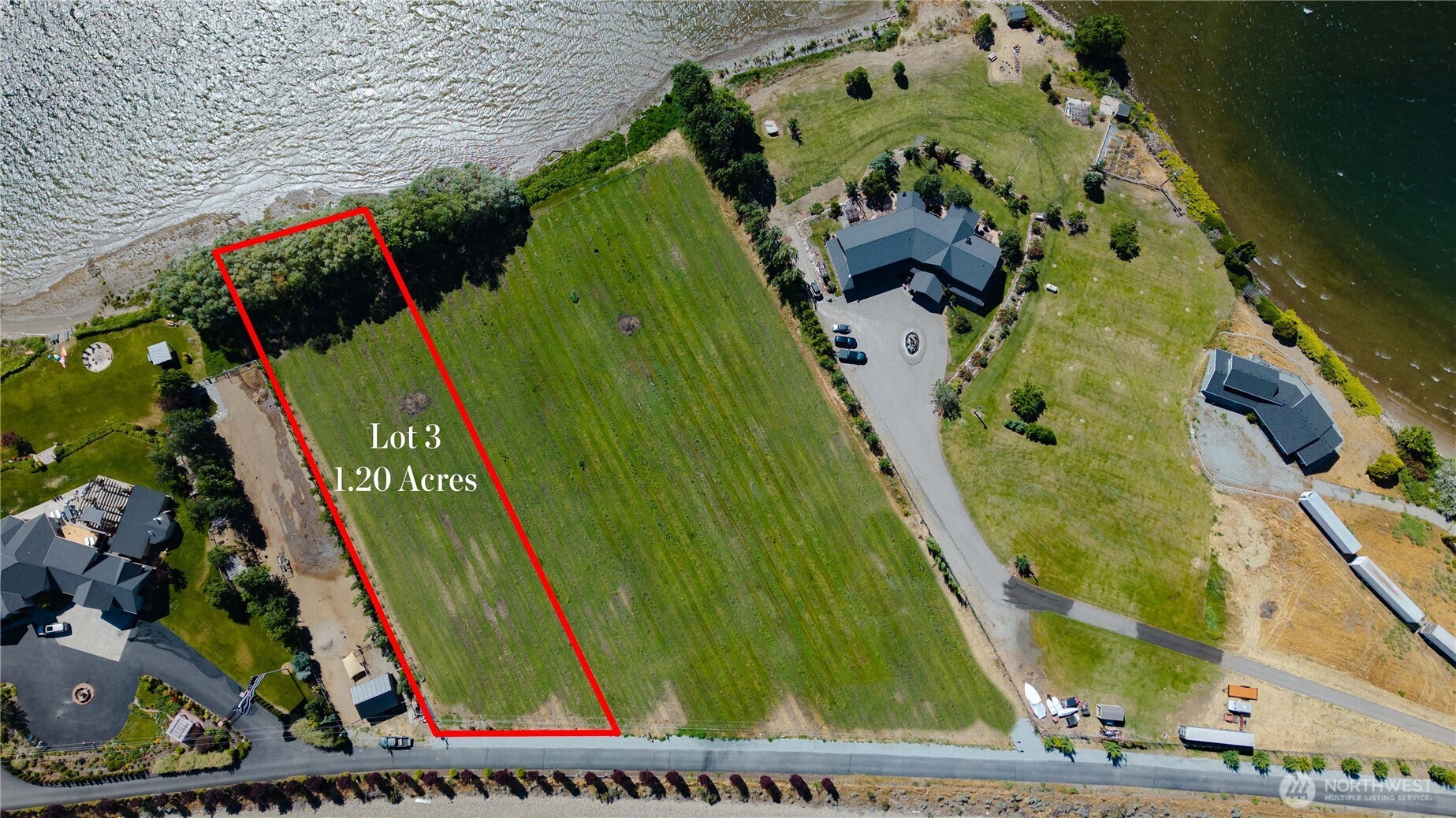 1 Stennes Drive Property Photo 5