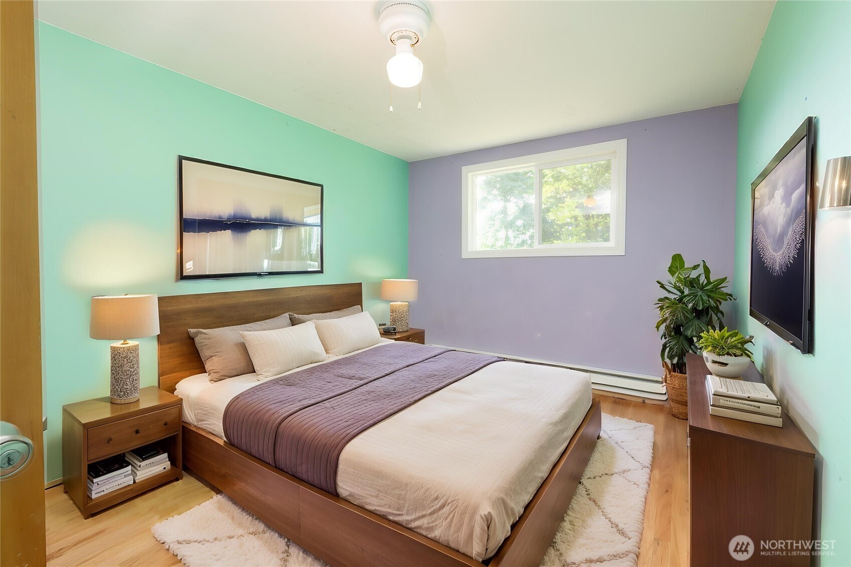 14808 Larch Way Property Photo 17