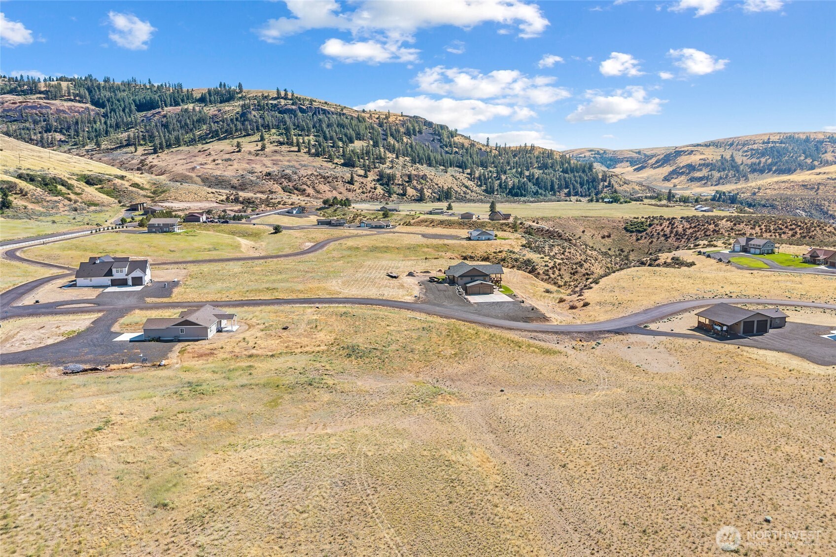 44290 Sanpoil Property Photo 4