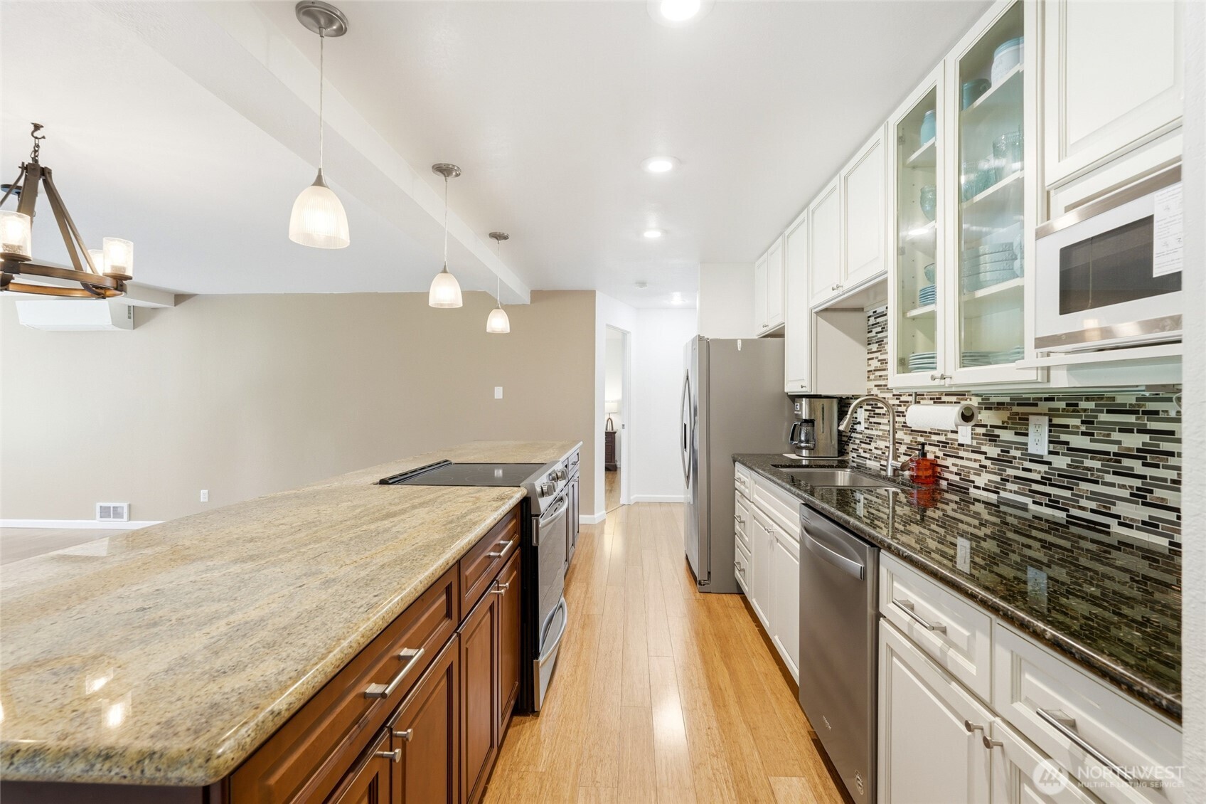 6918 Woodlands Way 9 Property Photo 19