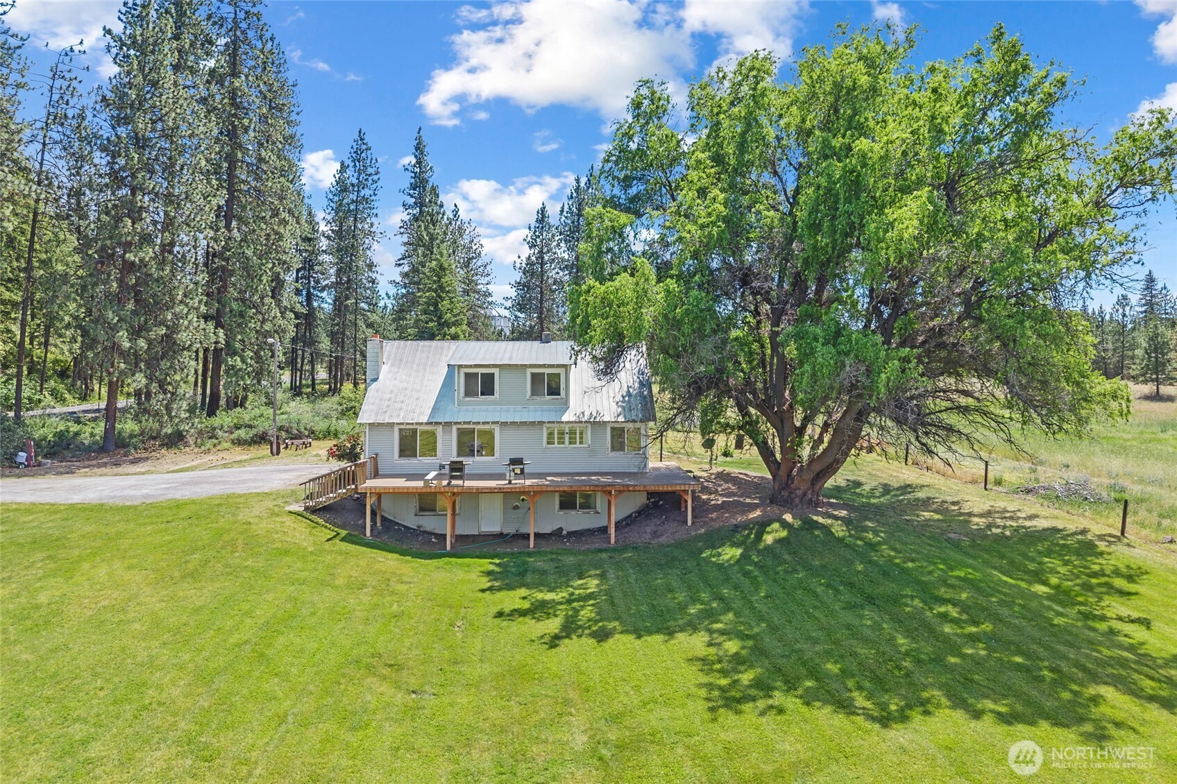 5096 S Hwy 25 Property Photo 1