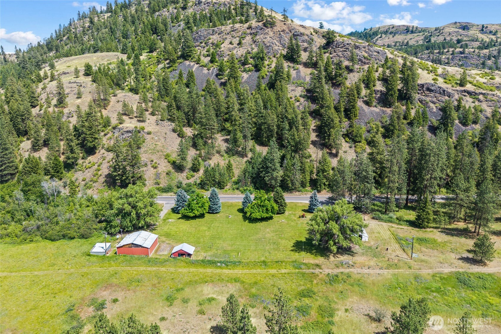 5096 S Hwy 25 Property Photo 3
