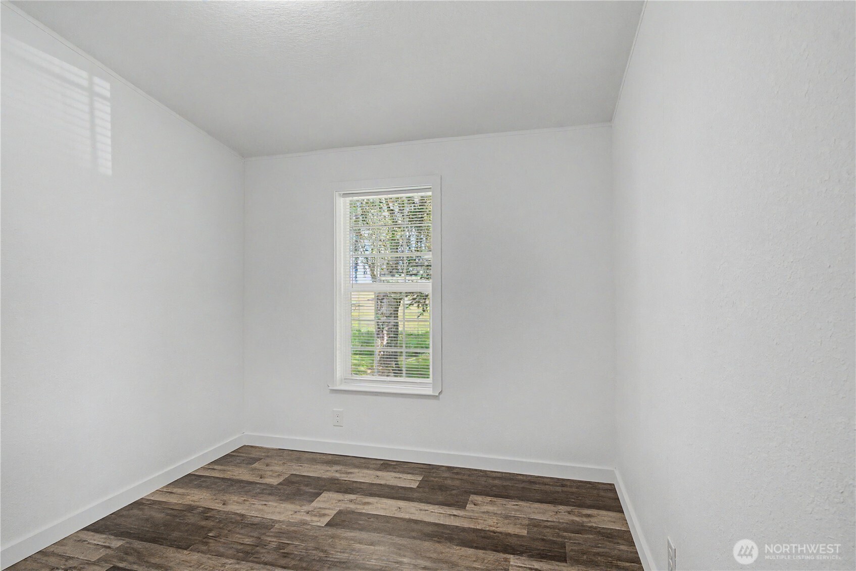 18518 Road 8.5 Property Photo 29