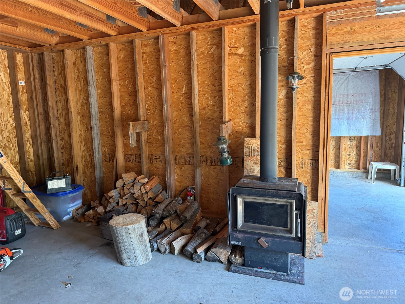 1330 Black Hawk Drive Property Photo 7