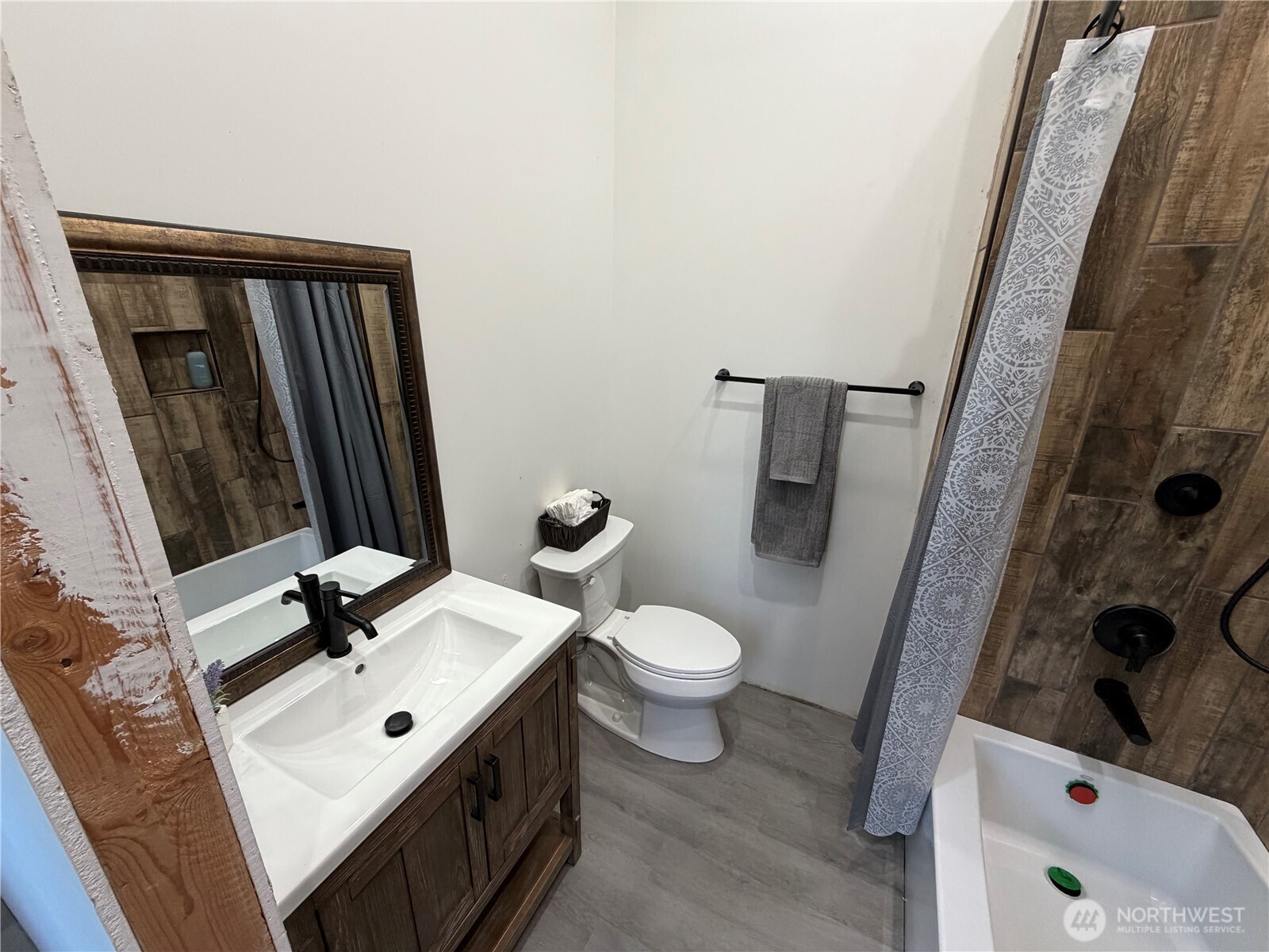 1330 Black Hawk Drive Property Photo 12