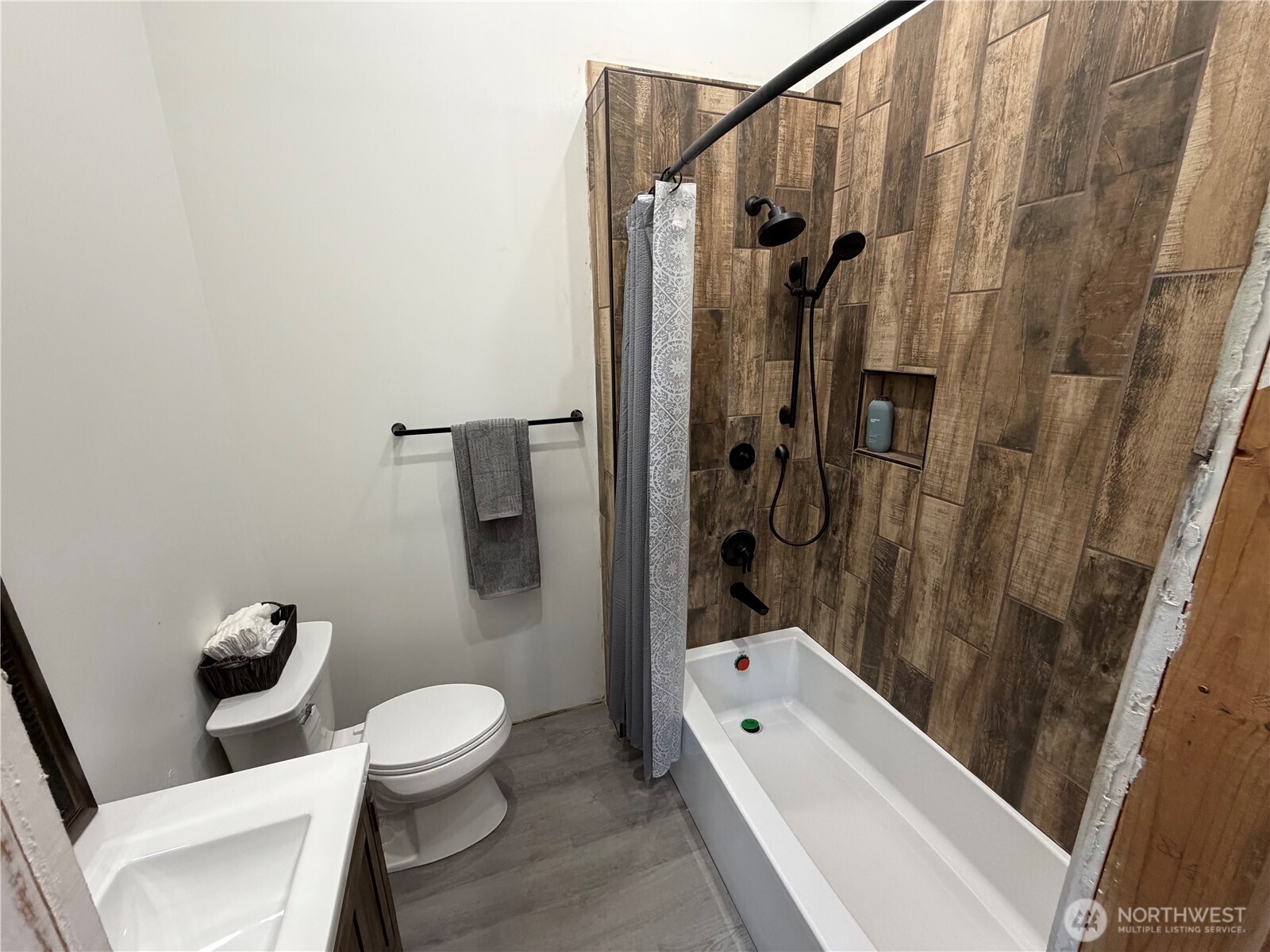 1330 Black Hawk Drive Property Photo 13