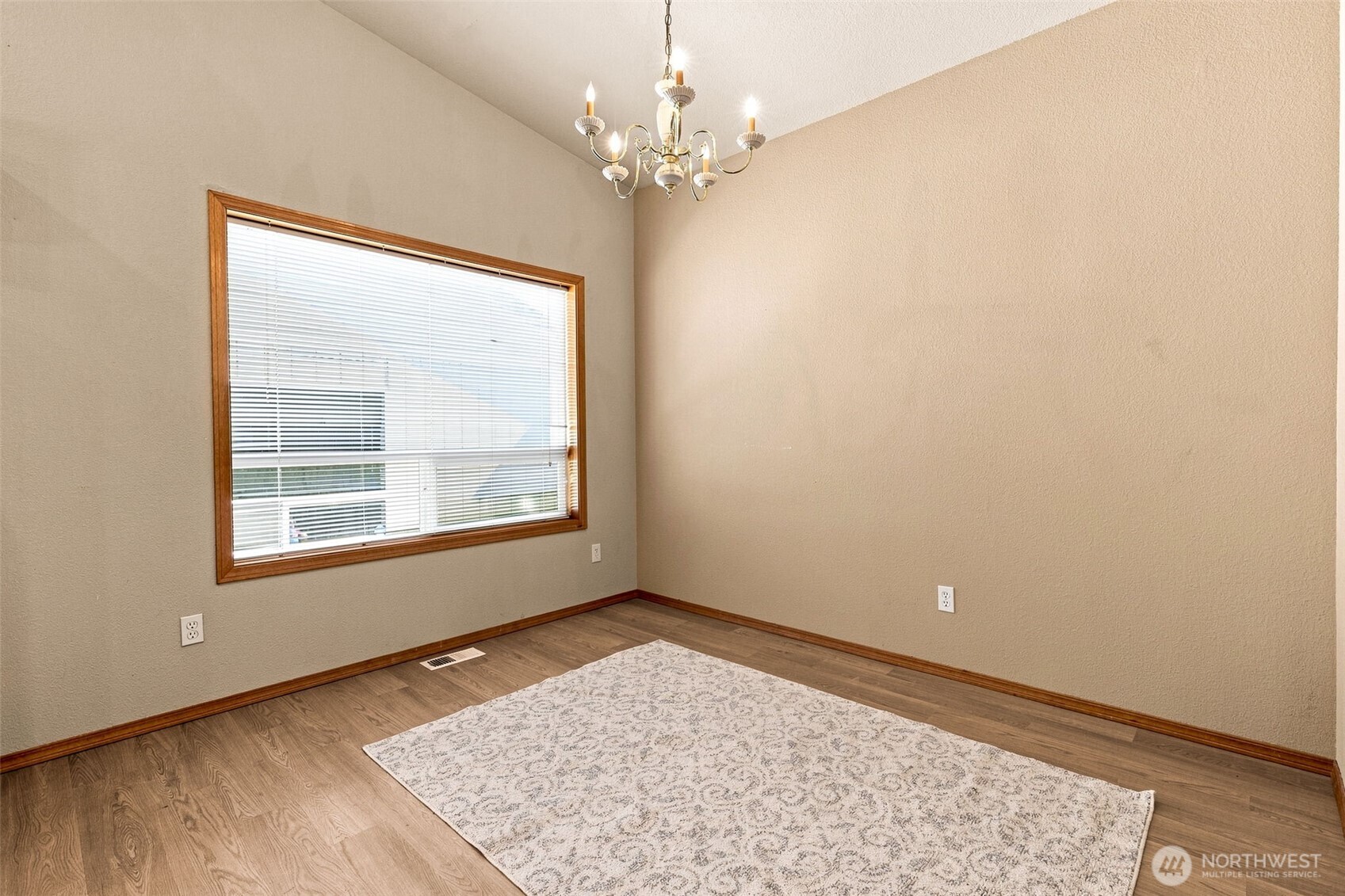 1815 Craig Road Property Photo 12