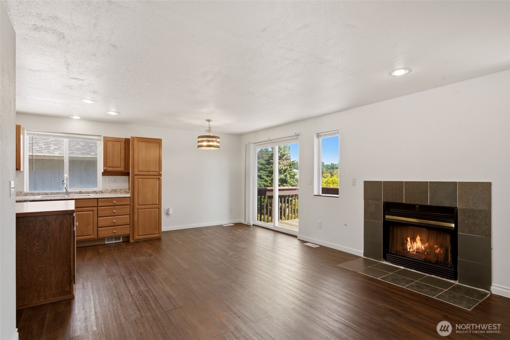 5807 S Ferdinand Street Property Photo 2