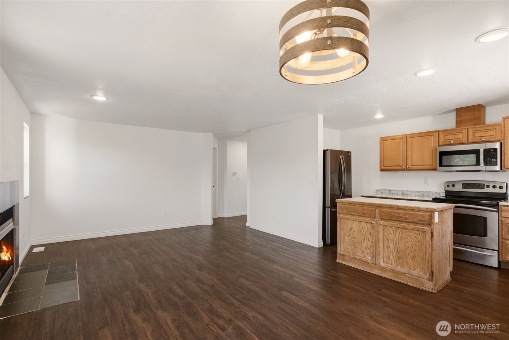5807 S Ferdinand Street Property Photo 3