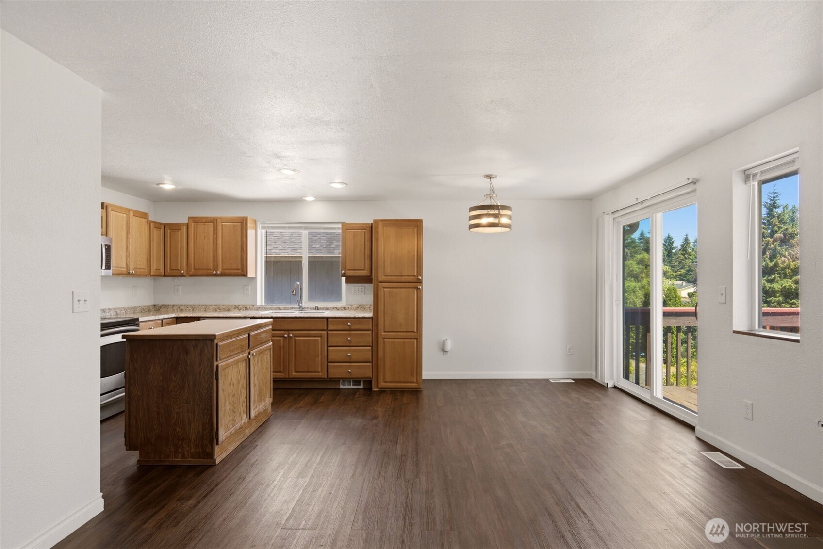 5807 S Ferdinand Street Property Photo 10