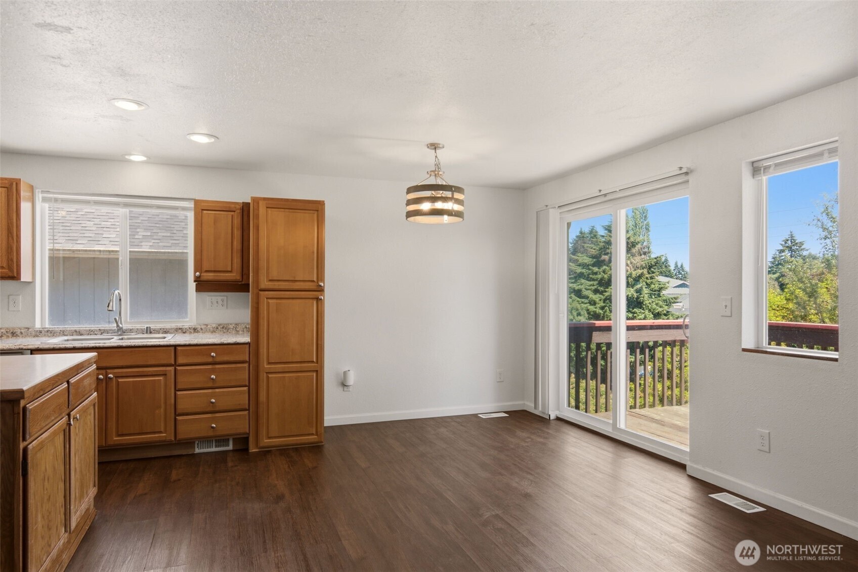 5807 S Ferdinand Street Property Photo 11