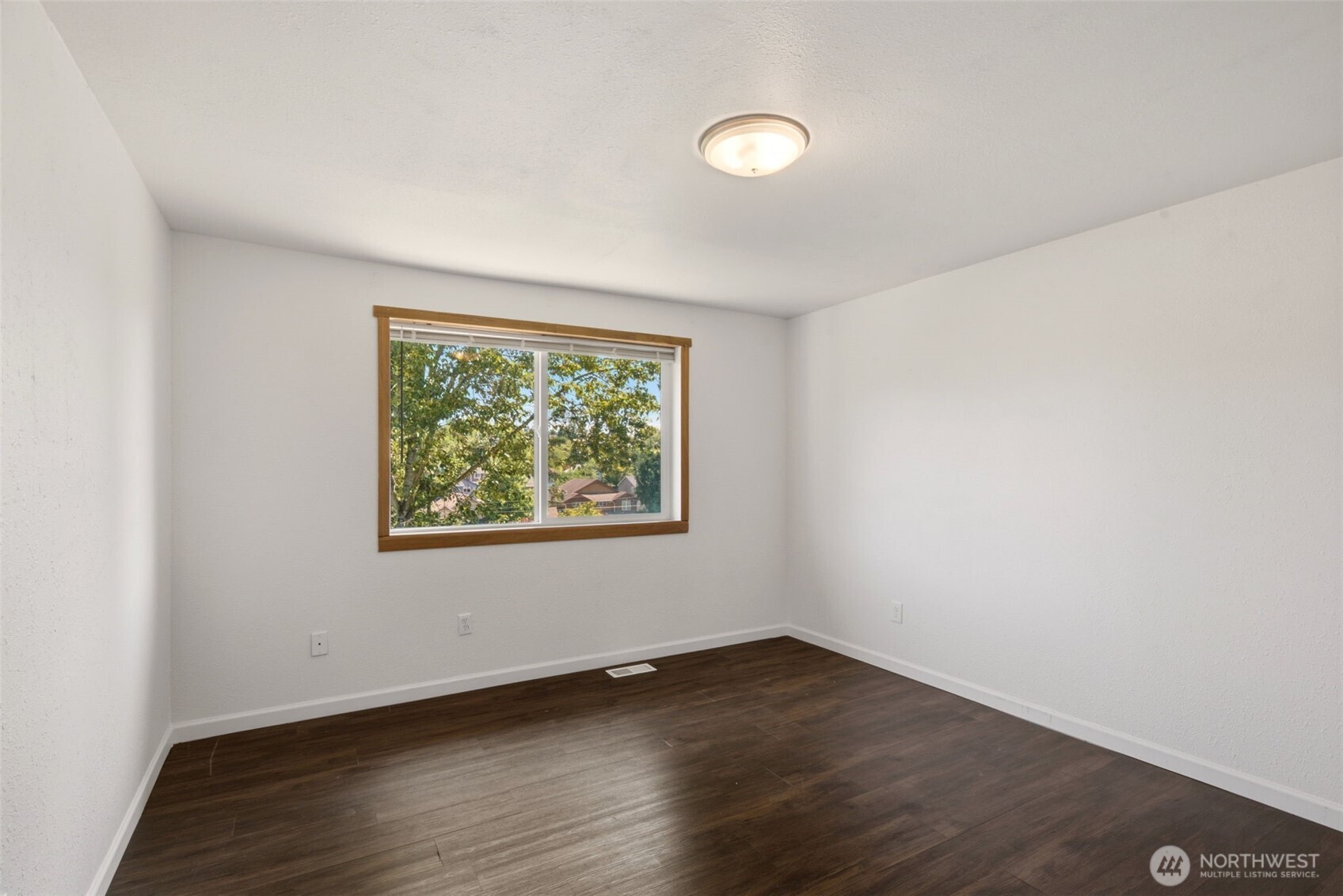 5807 S Ferdinand Street Property Photo 12