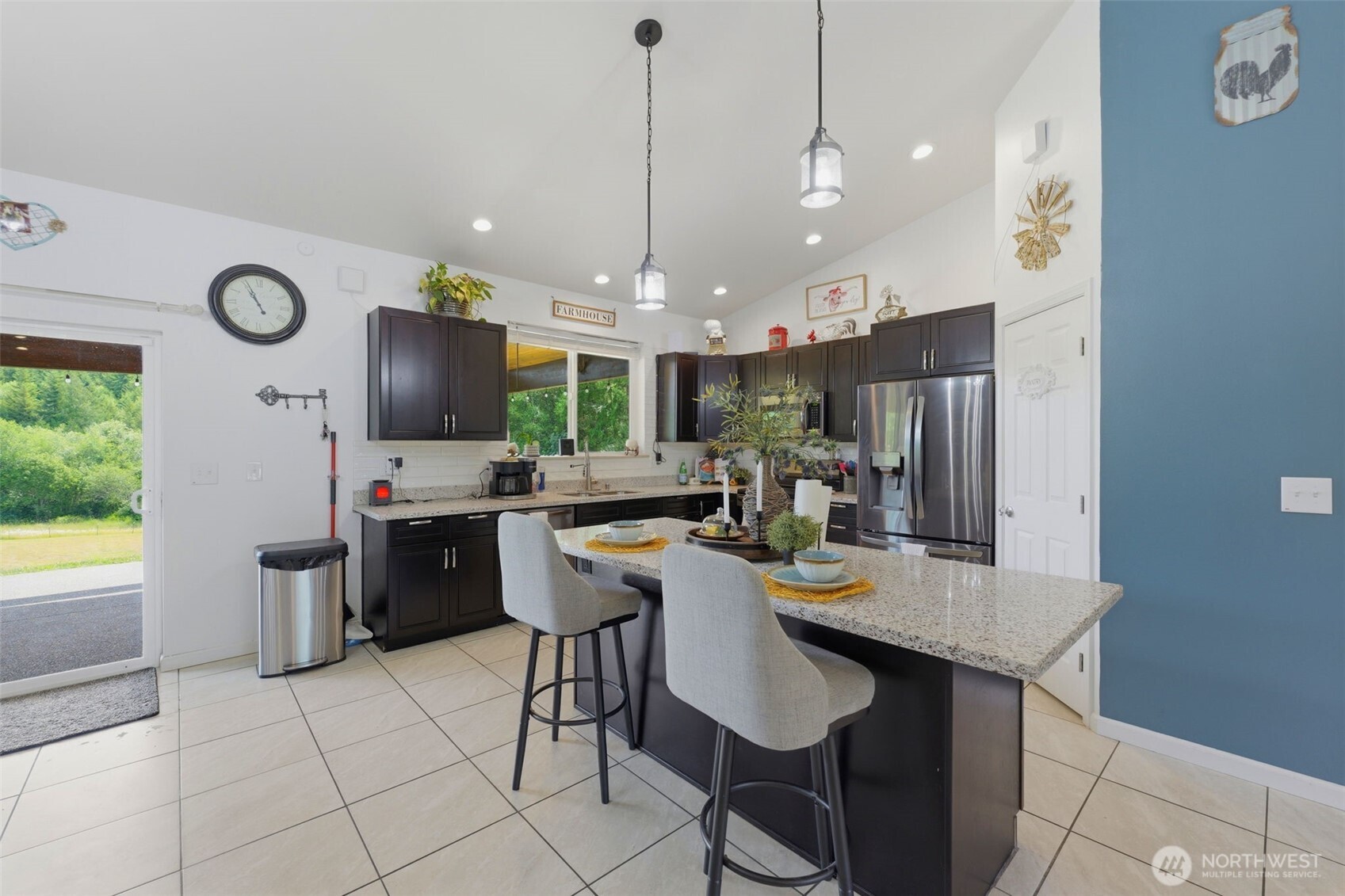 300 E Mclane Cove Drive Property Photo 12