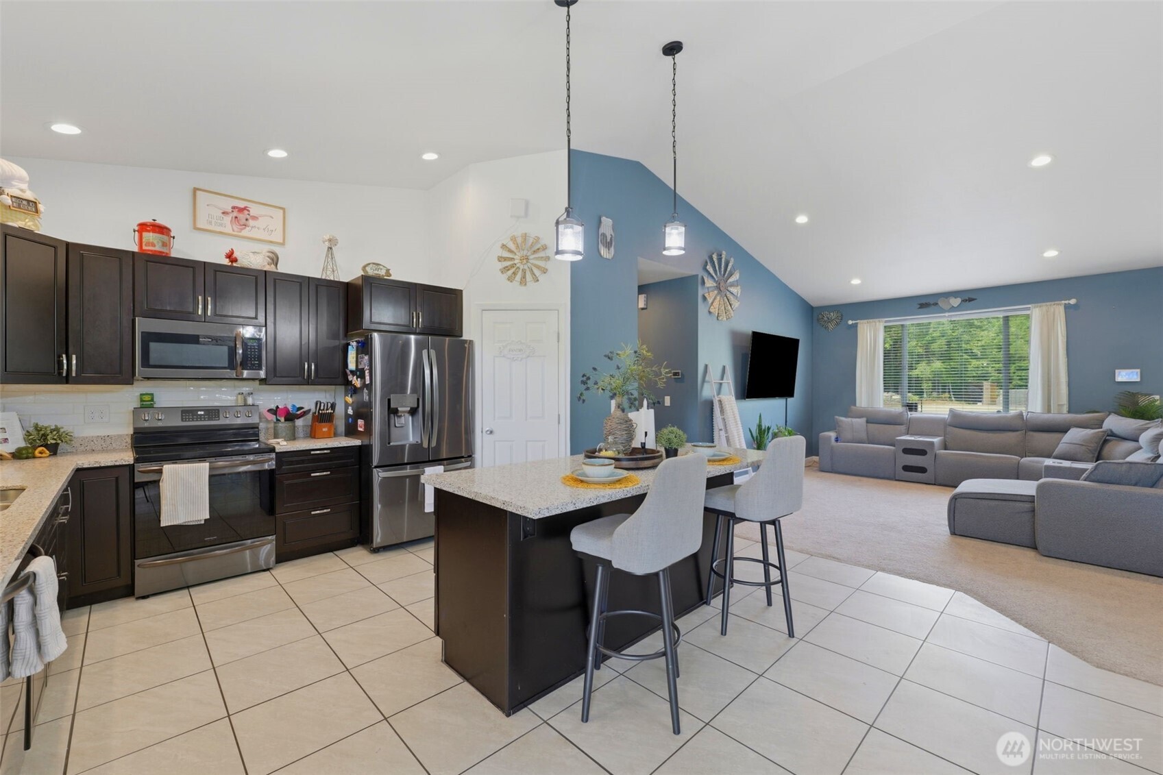 300 E Mclane Cove Drive Property Photo 14