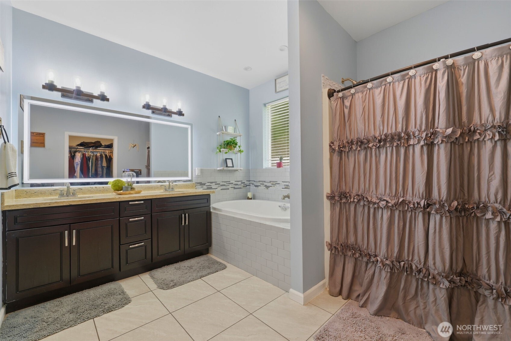 300 E Mclane Cove Drive Property Photo 18