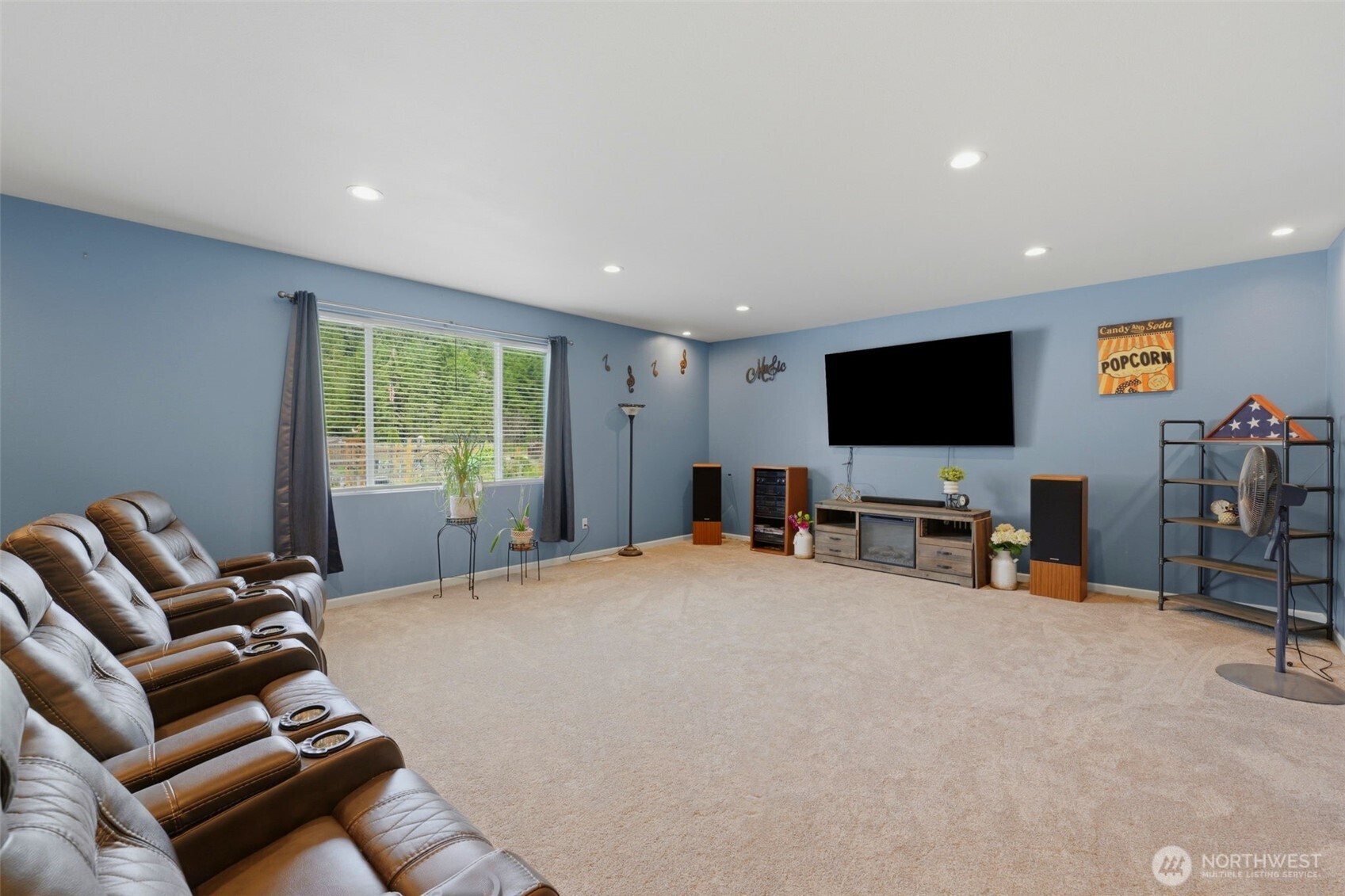 300 E Mclane Cove Drive Property Photo 19