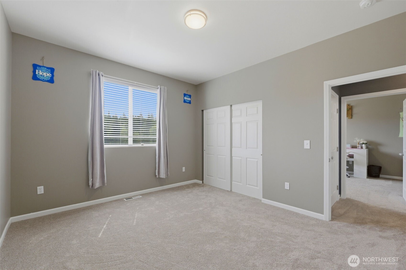 300 E Mclane Cove Drive Property Photo 21