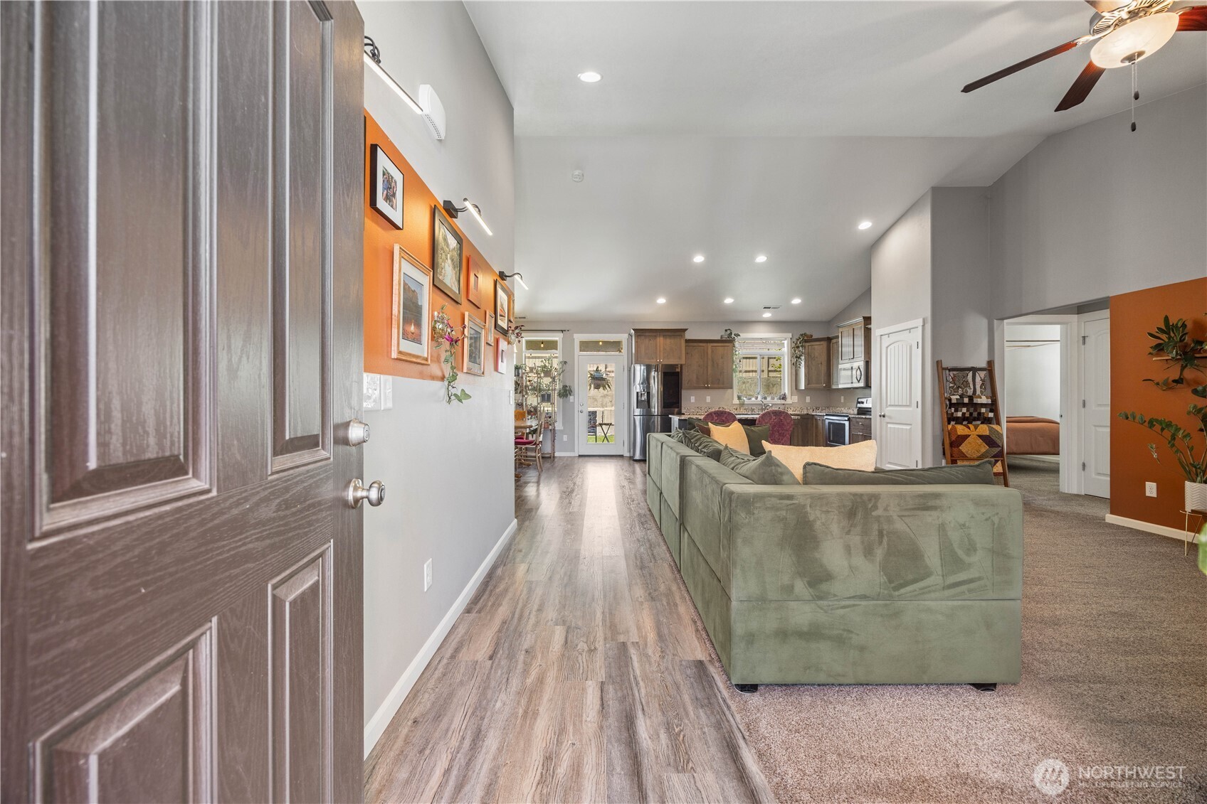 491 Spring View Place Property Photo 5