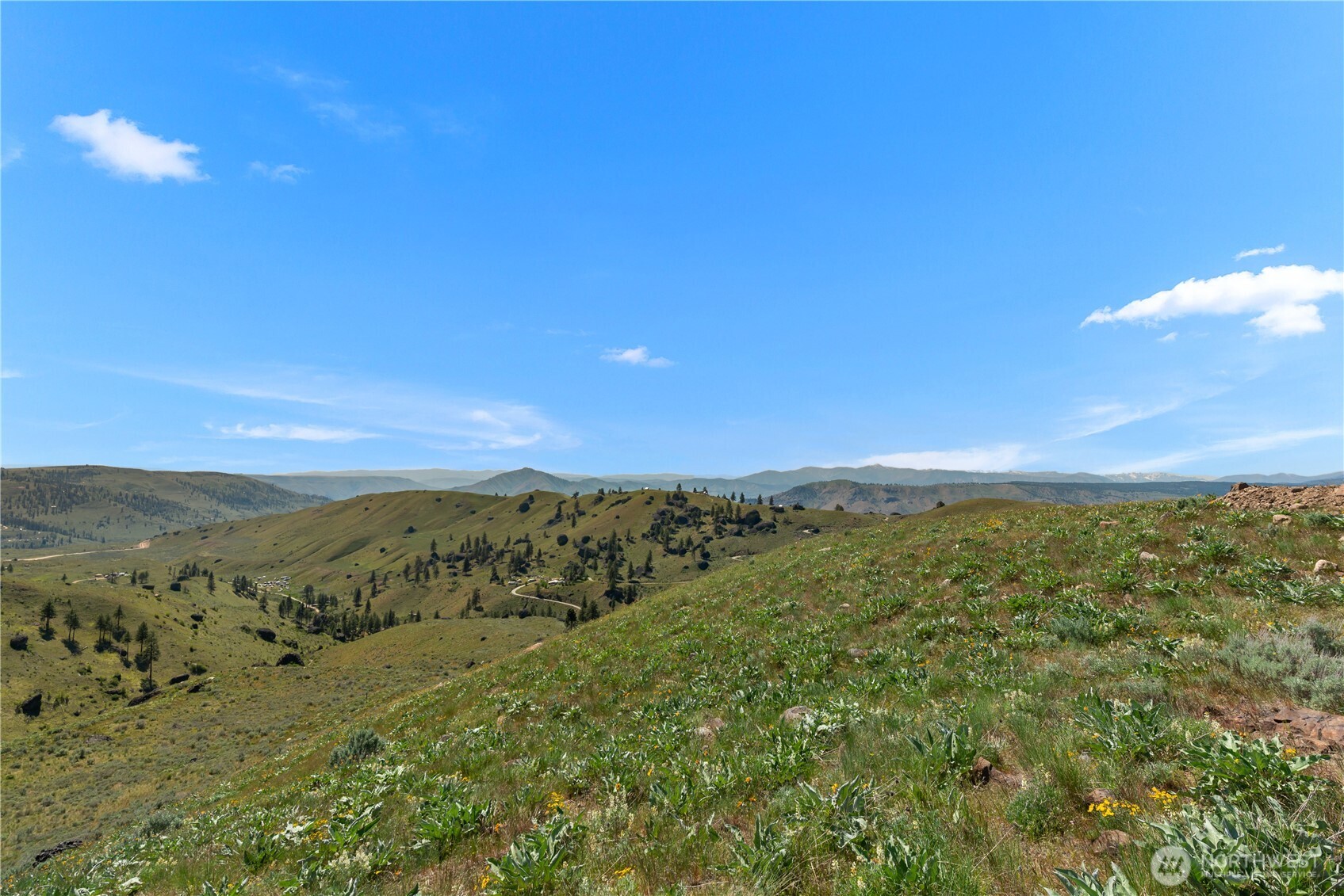 12 Columbia River Bluffs Road Property Photo 39