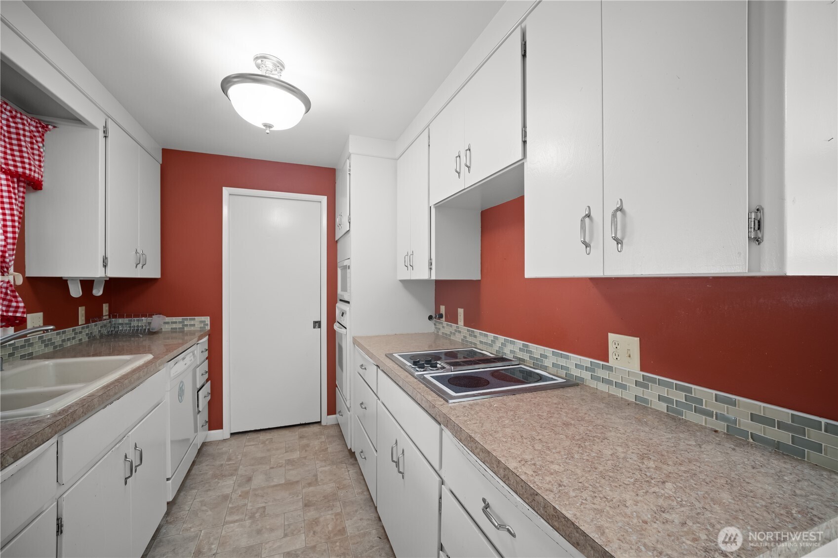 1781 Ne 11th Avenue Property Photo 4