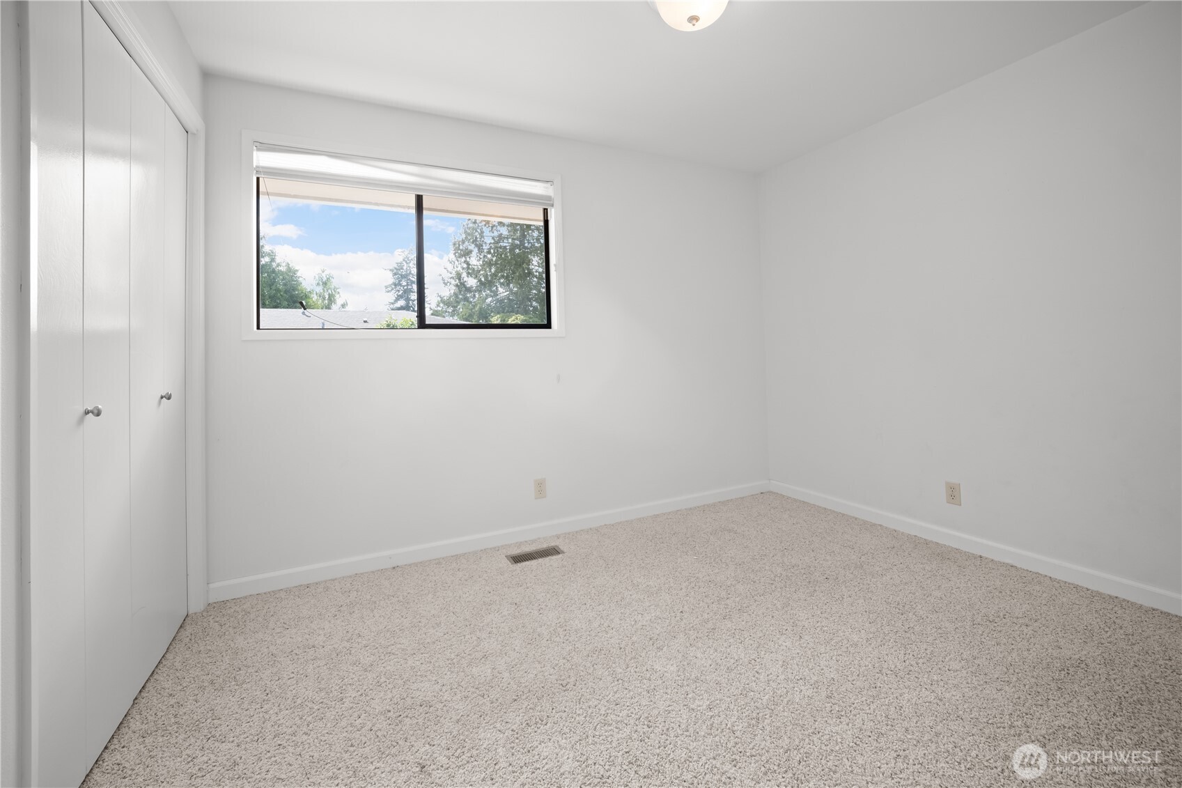1781 Ne 11th Avenue Property Photo 15