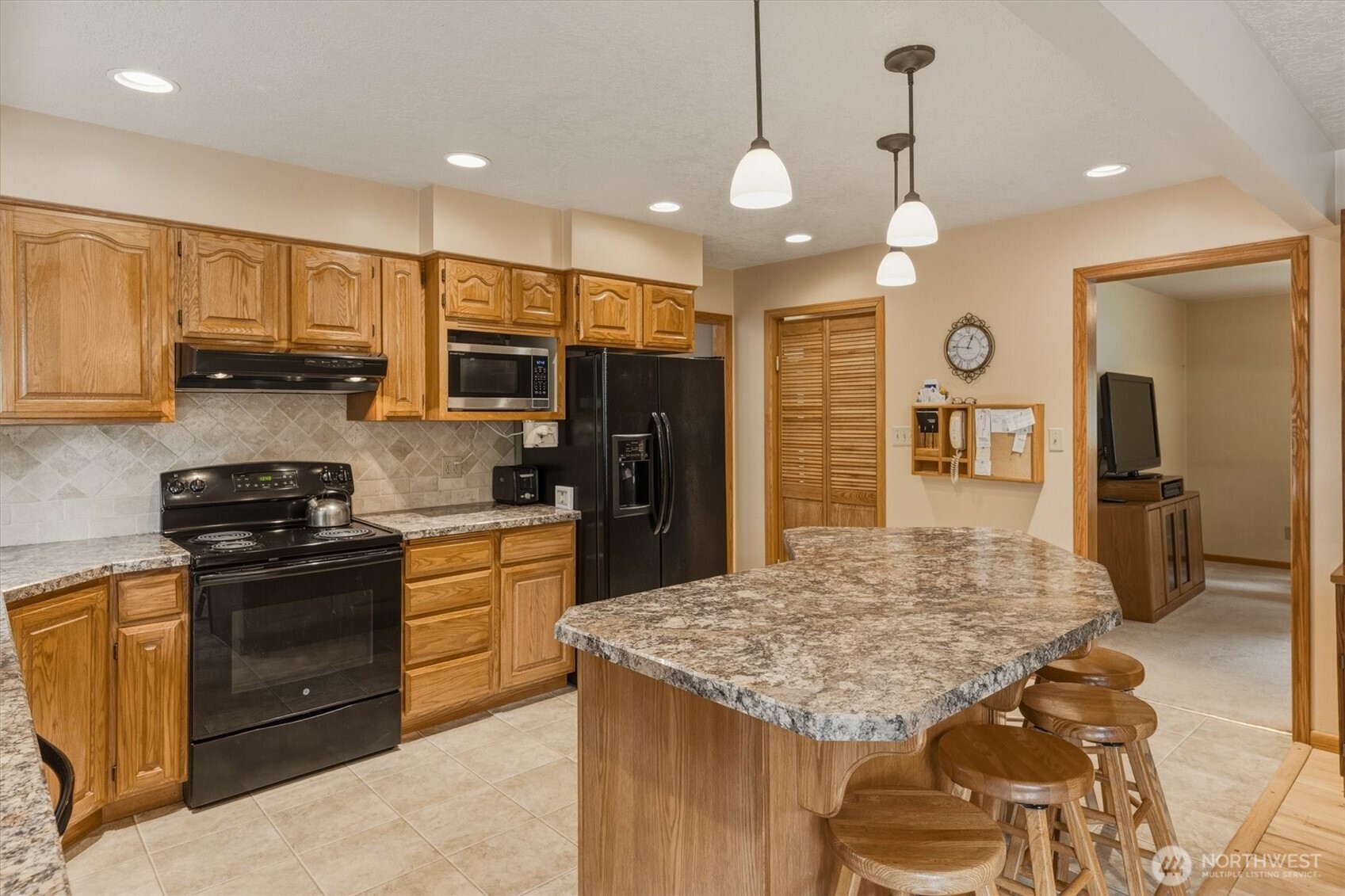 299 Cedar Lane Property Photo 5
