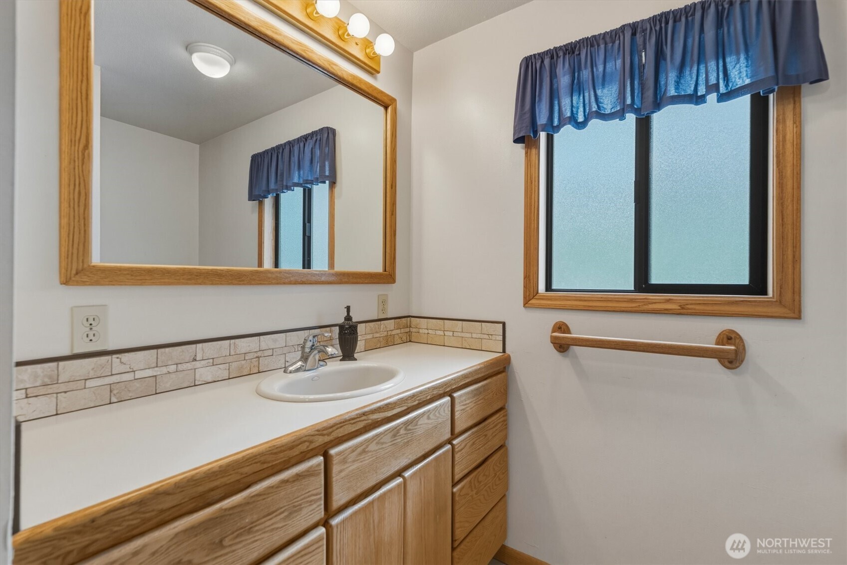 299 Cedar Lane Property Photo 15