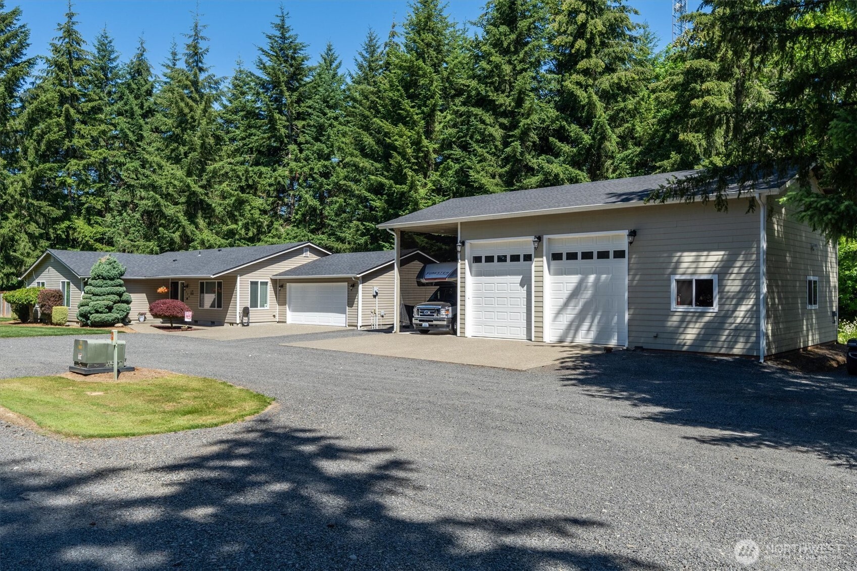 136 Jean Road Property Photo 2
