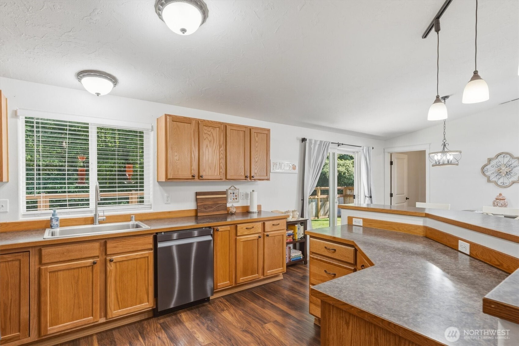 136 Jean Road Property Photo 8