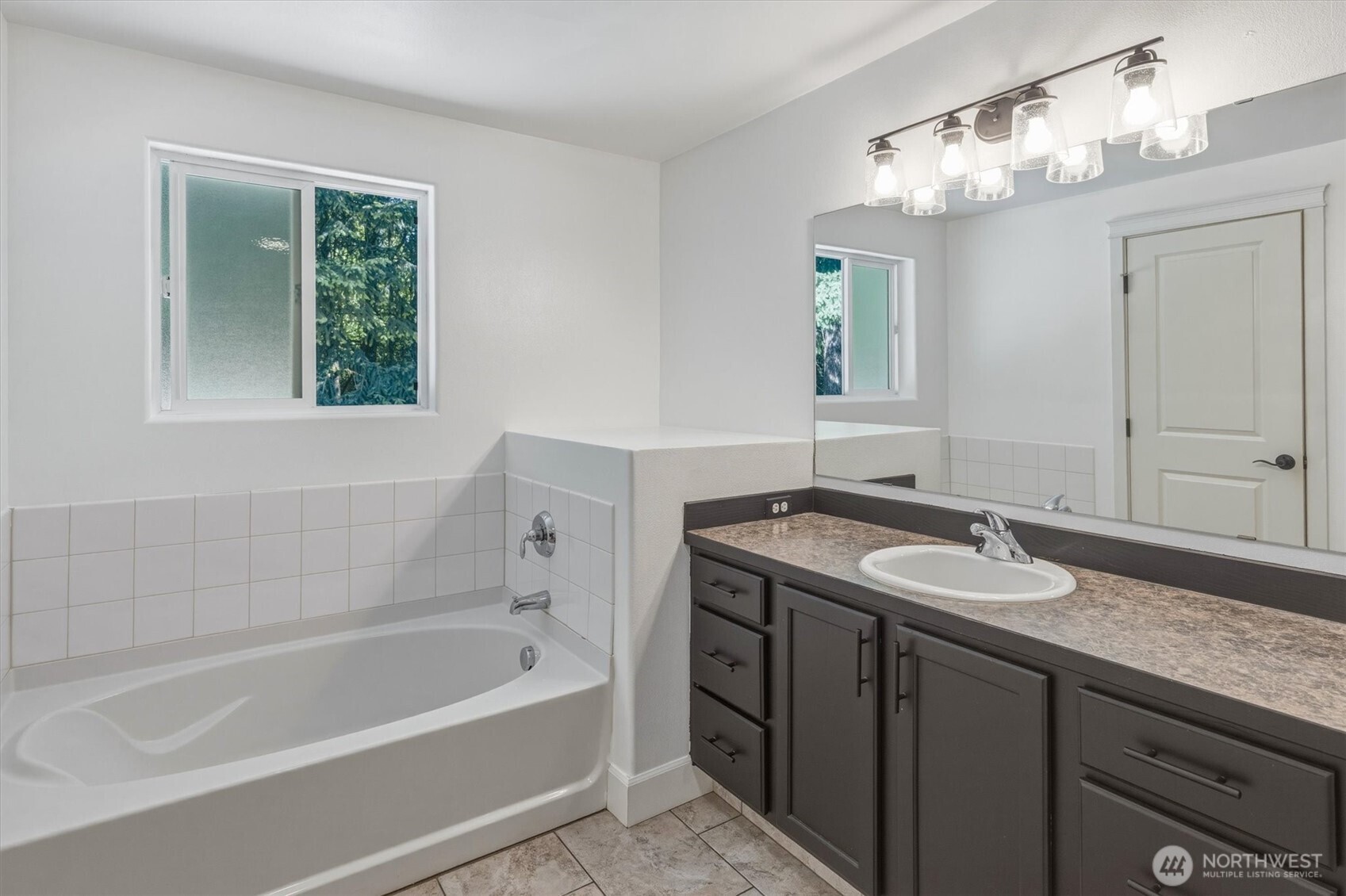 136 Jean Road Property Photo 16