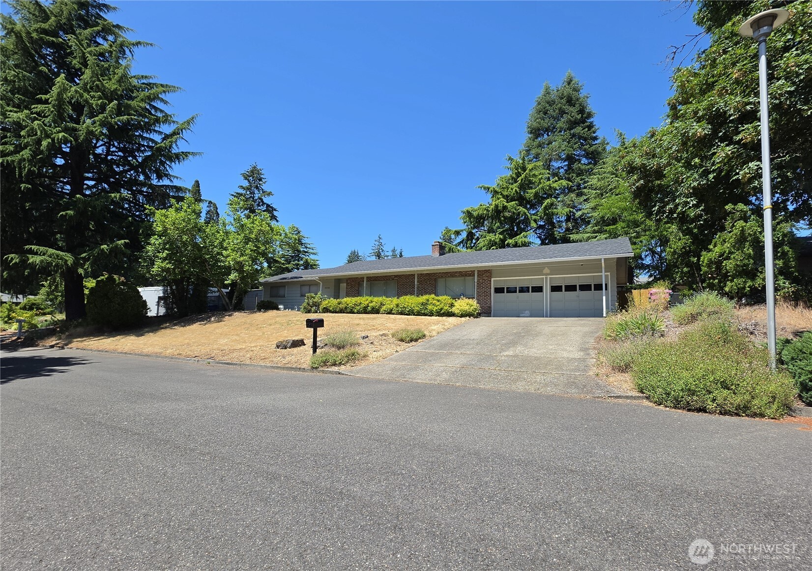 10016 Se 11th Street Property Photo 1