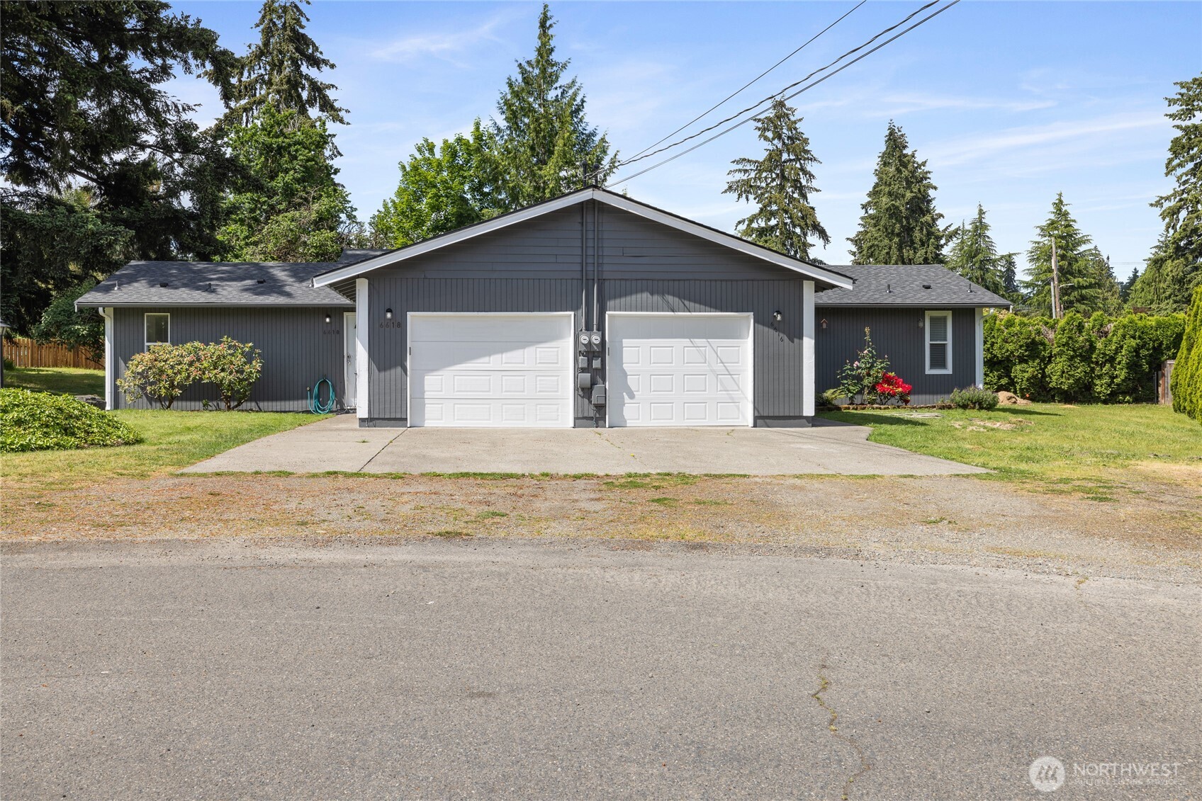 6616 6618 51st Avenue Property Photo 1