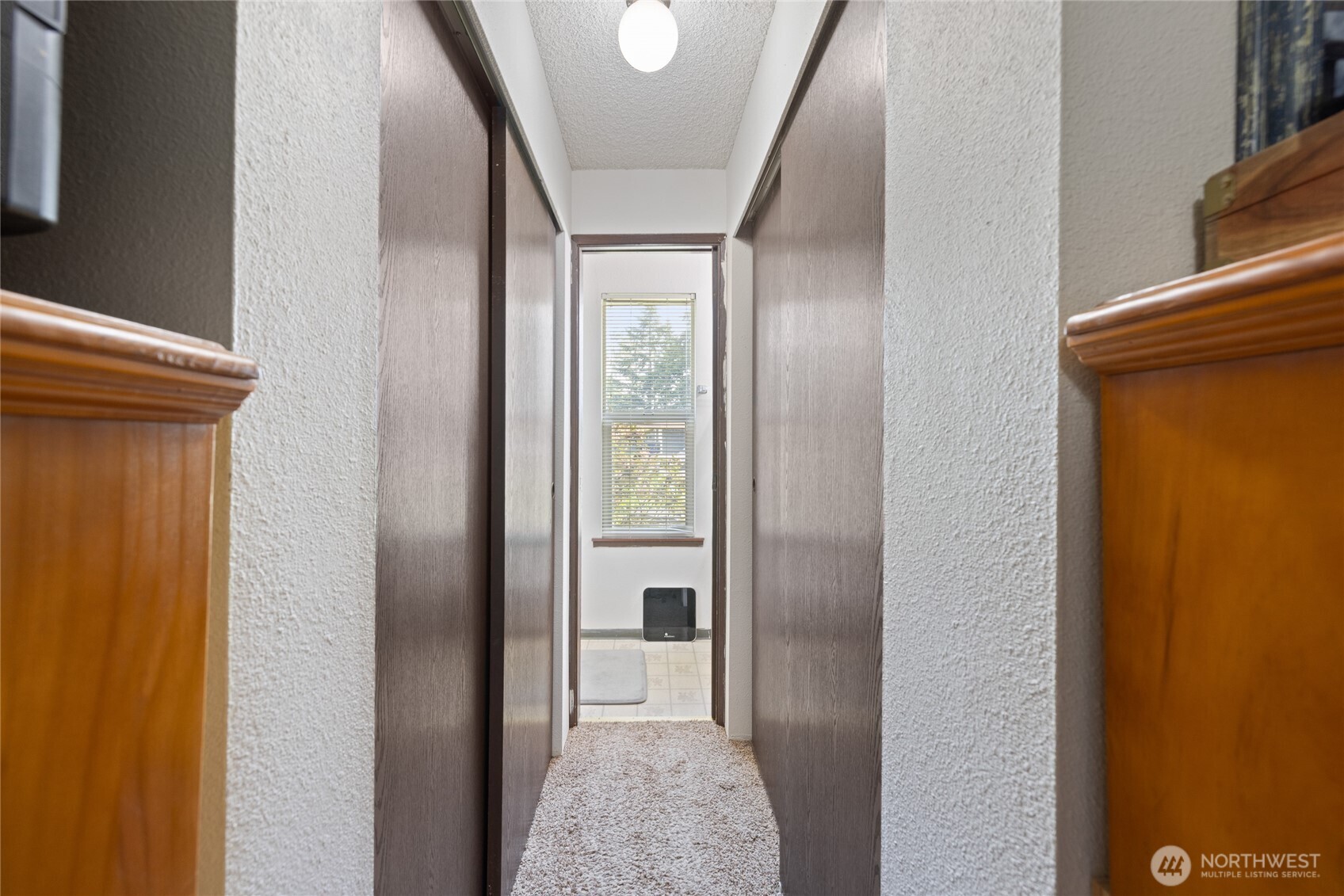 6616 6618 51st Avenue Property Photo 29