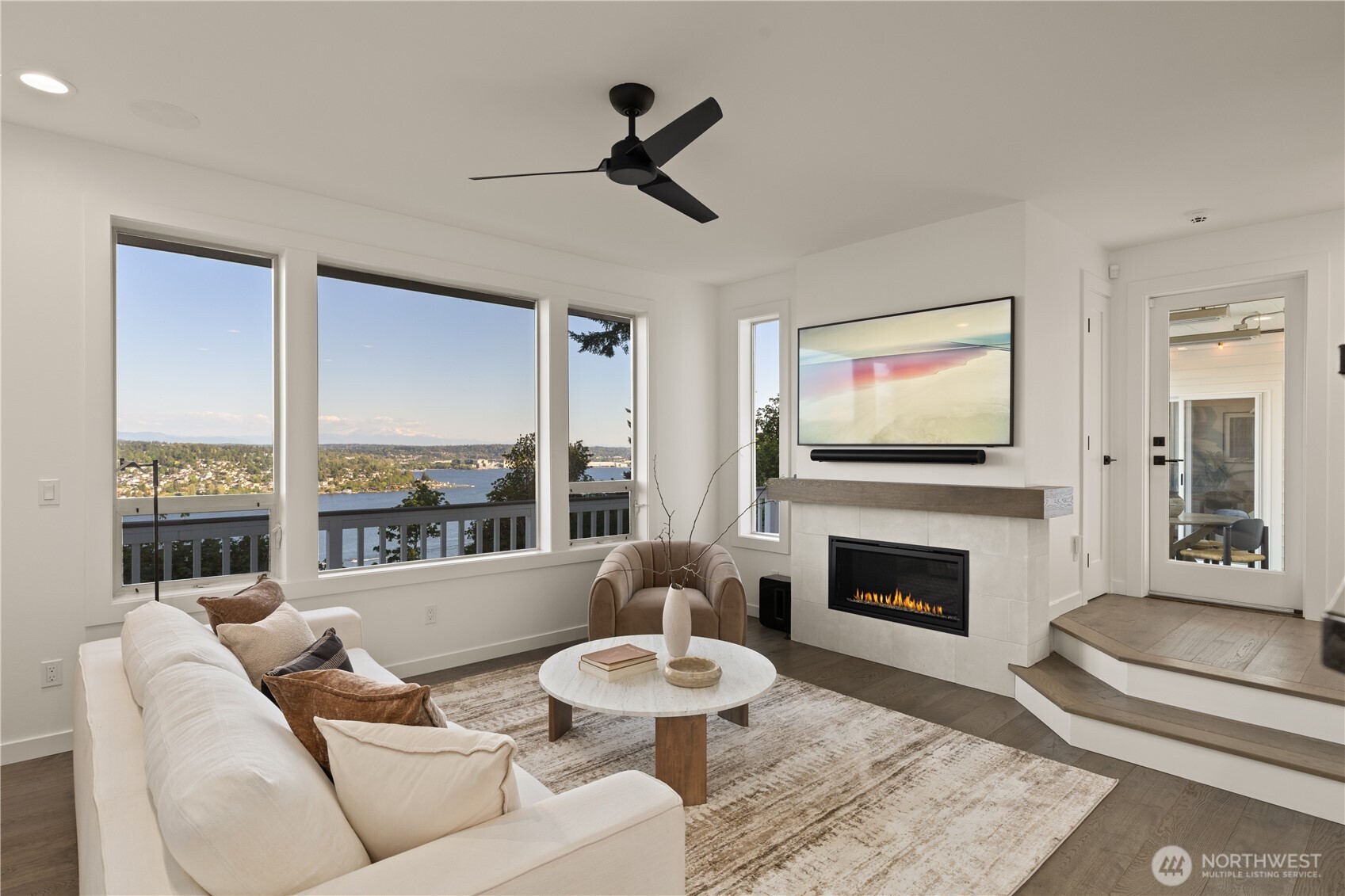 7712 89th Place Property Photo 18