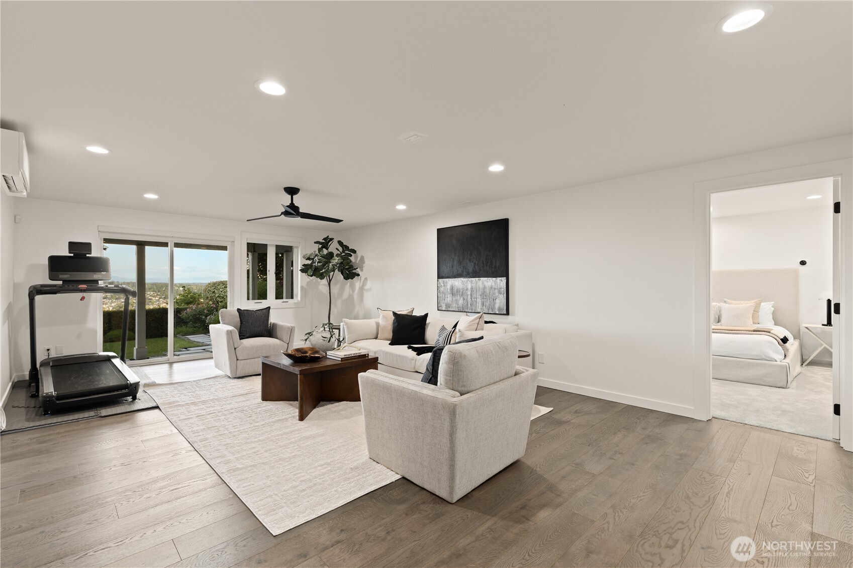 7712 89th Place Property Photo 31