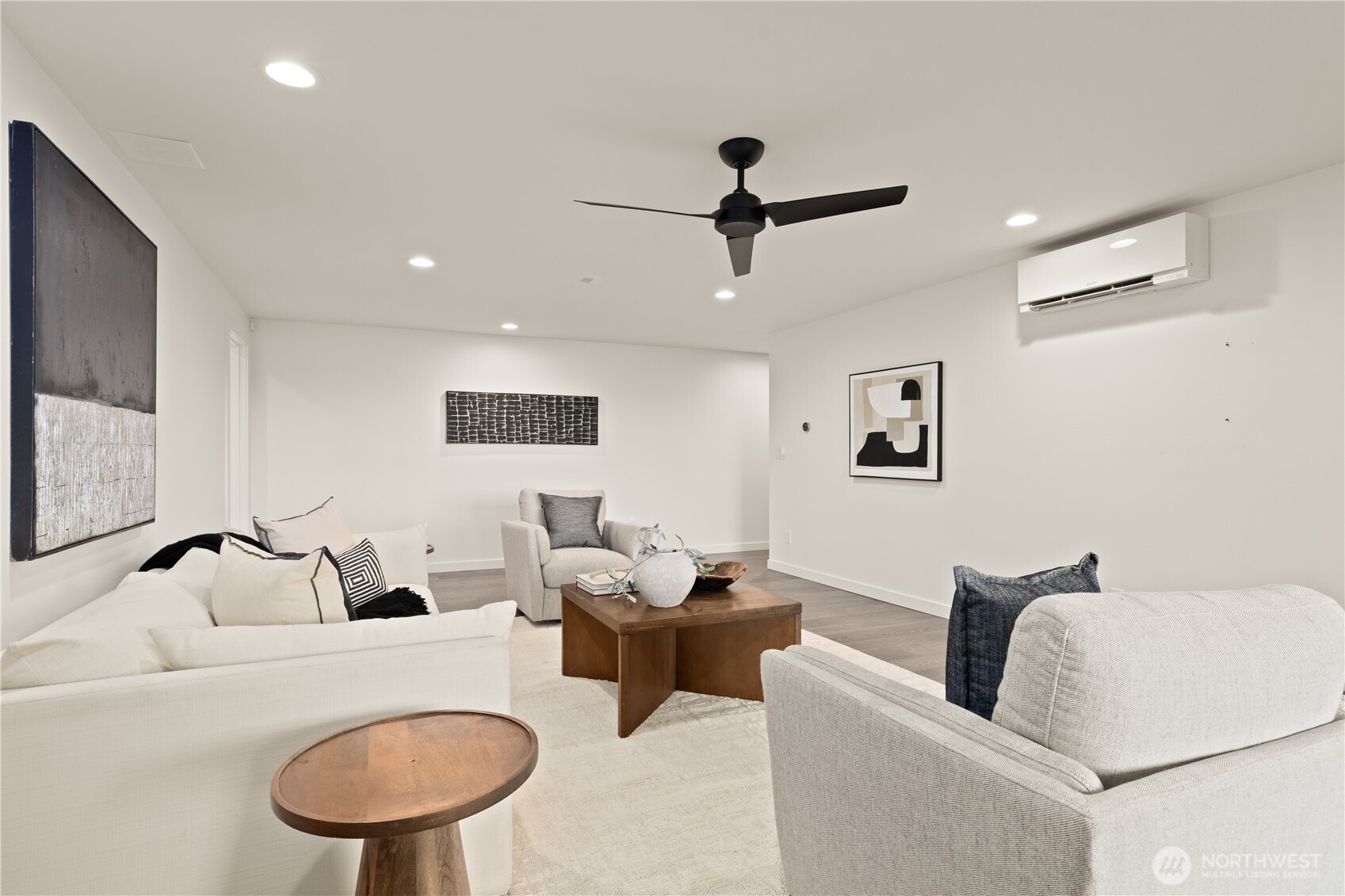 7712 89th Place Property Photo 32