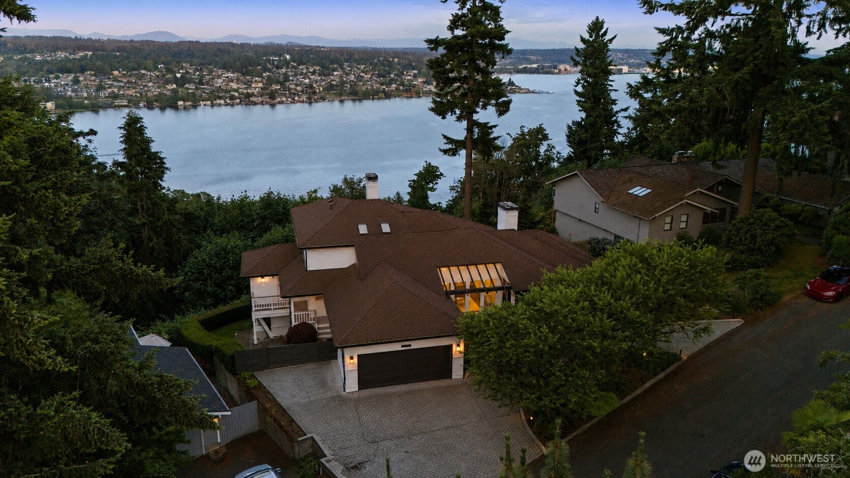 7712 89th Place Property Photo 37