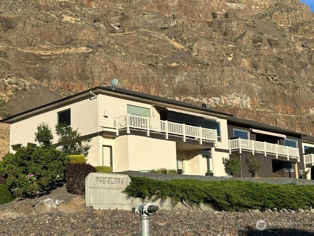 9021 Nw Crescent Bar Road 1 Property Photo 5