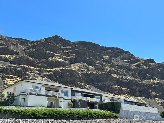 9021 Nw Crescent Bar Road 1 Property Photo 8