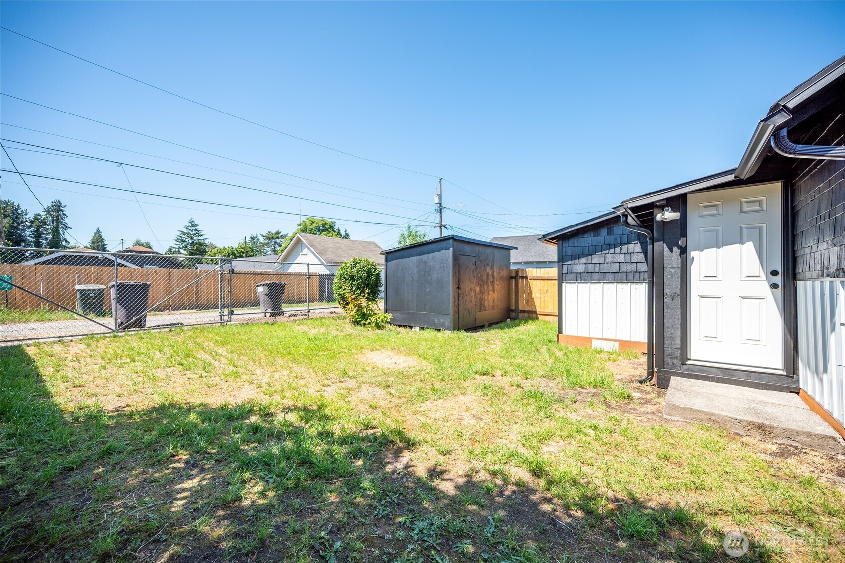 325 23rd Avenue Property Photo 18