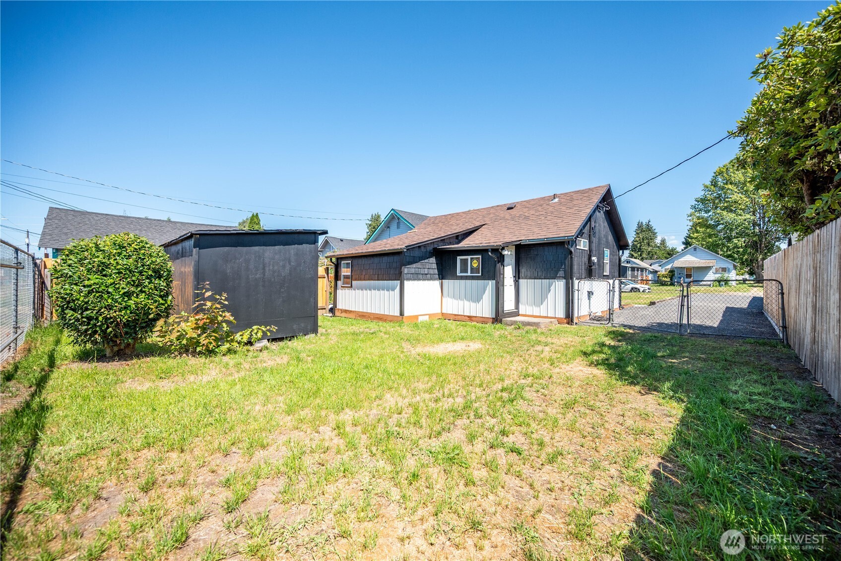 325 23rd Avenue Property Photo 20