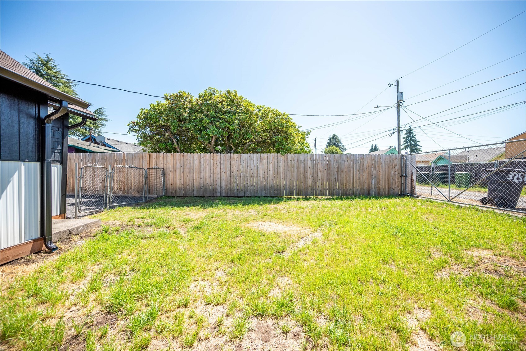 325 23rd Avenue Property Photo 21