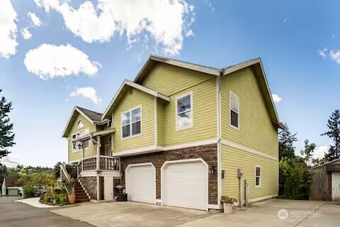 4248 S 148th Street Property Photo 1
